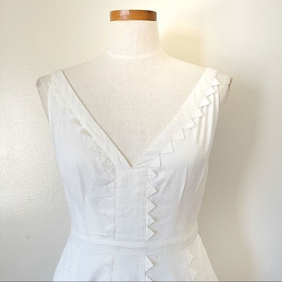 Anthropologie White sleeveless midi dress Size 6 - Picture 3 of 10